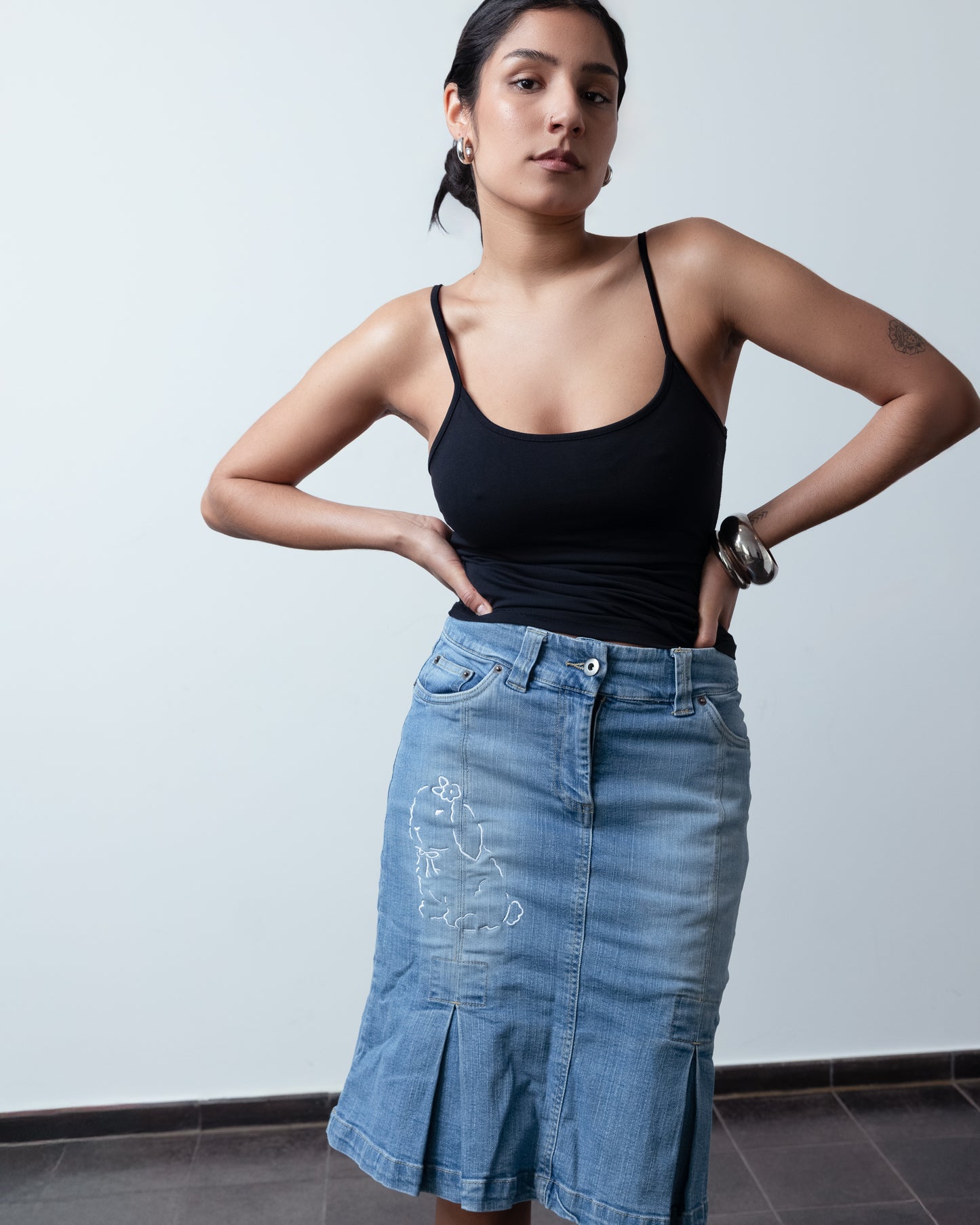 The Bunny denim skirt - Toni Agost x La Juventud